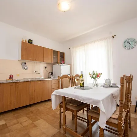Spacious W Balcony Big Garden & Grill Apartmán Rogoznica (Sibenik-Knin)