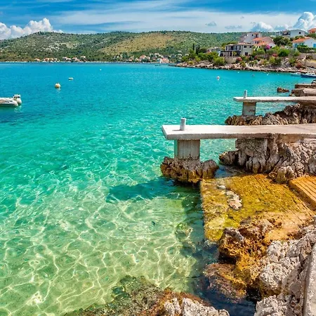 Spacious W Balcony Big Garden & Grill *