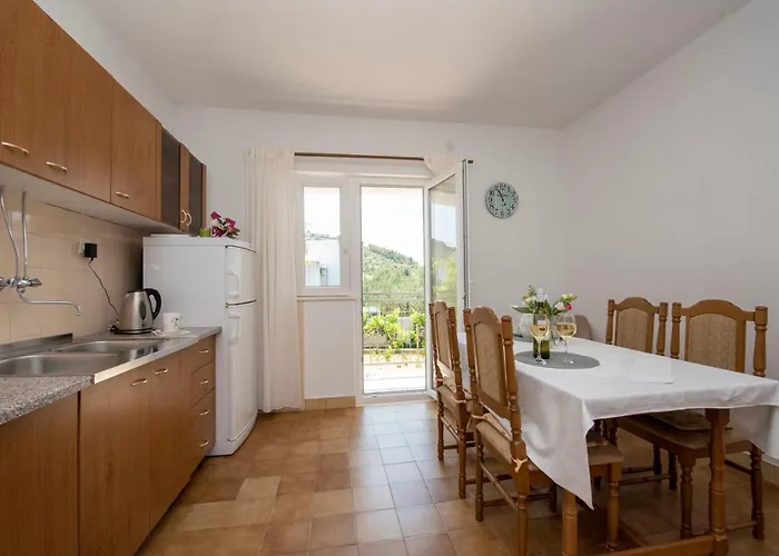 Spacious W Balcony Big Garden & Grill Daire *
